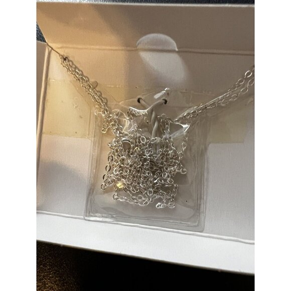 Belk Silverworks Silver Plated Necklace She Rocks! NEVER GIVE UP Pendants -NEW - Picture 5 of 6